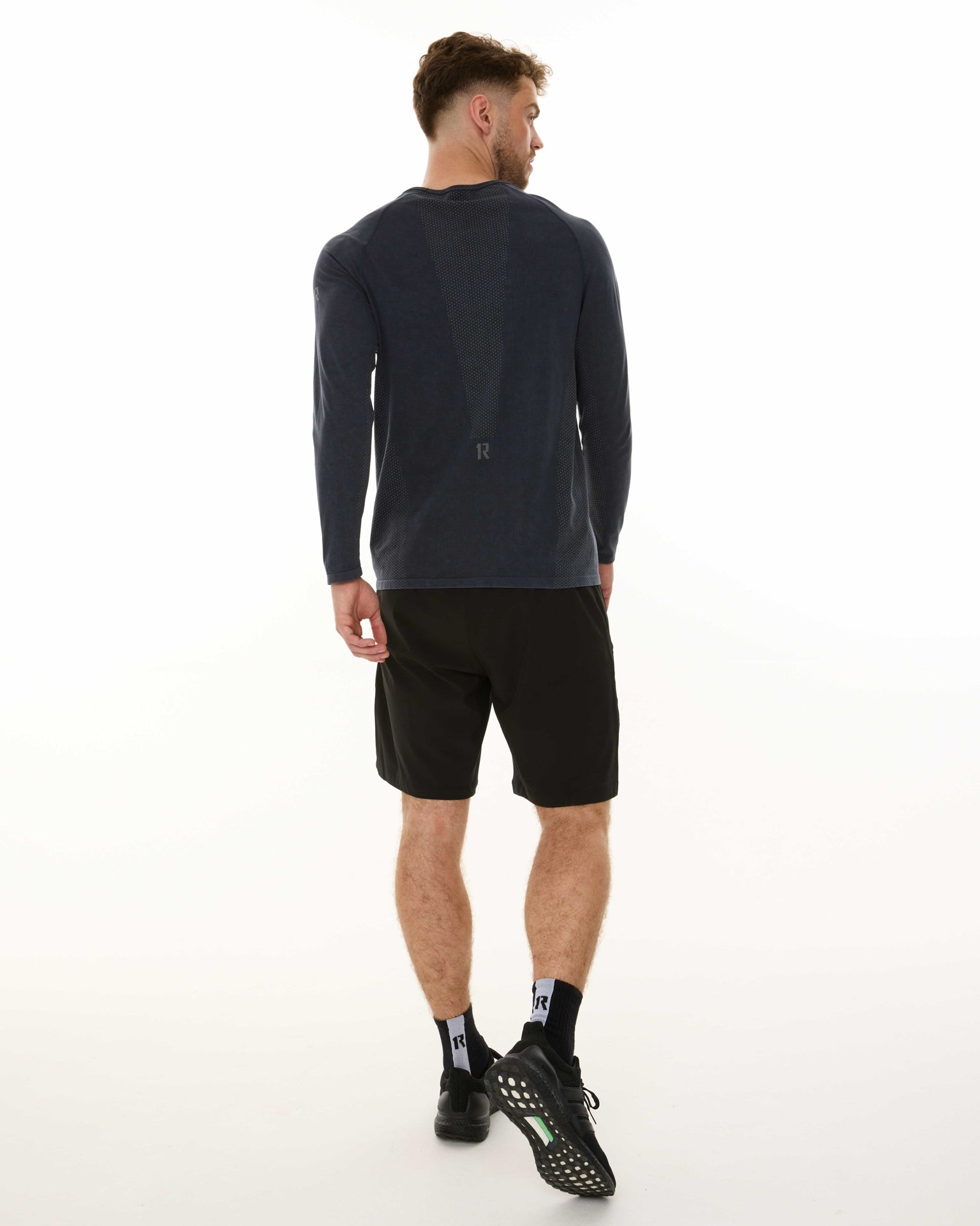 1R SEAMLESS LONG SLEEVE T-SHIRT