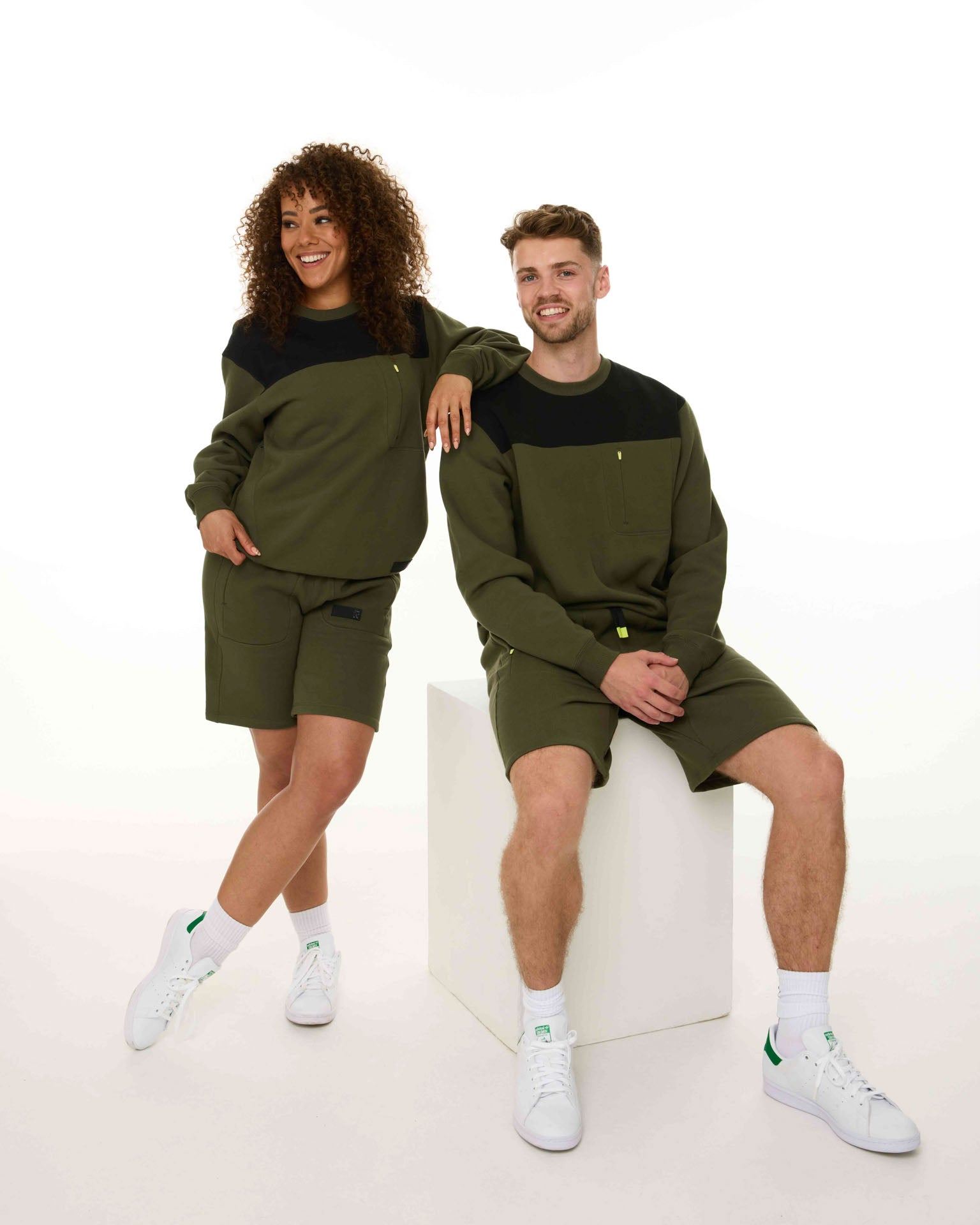 1R TECH LEISURE SWEATSHIRT