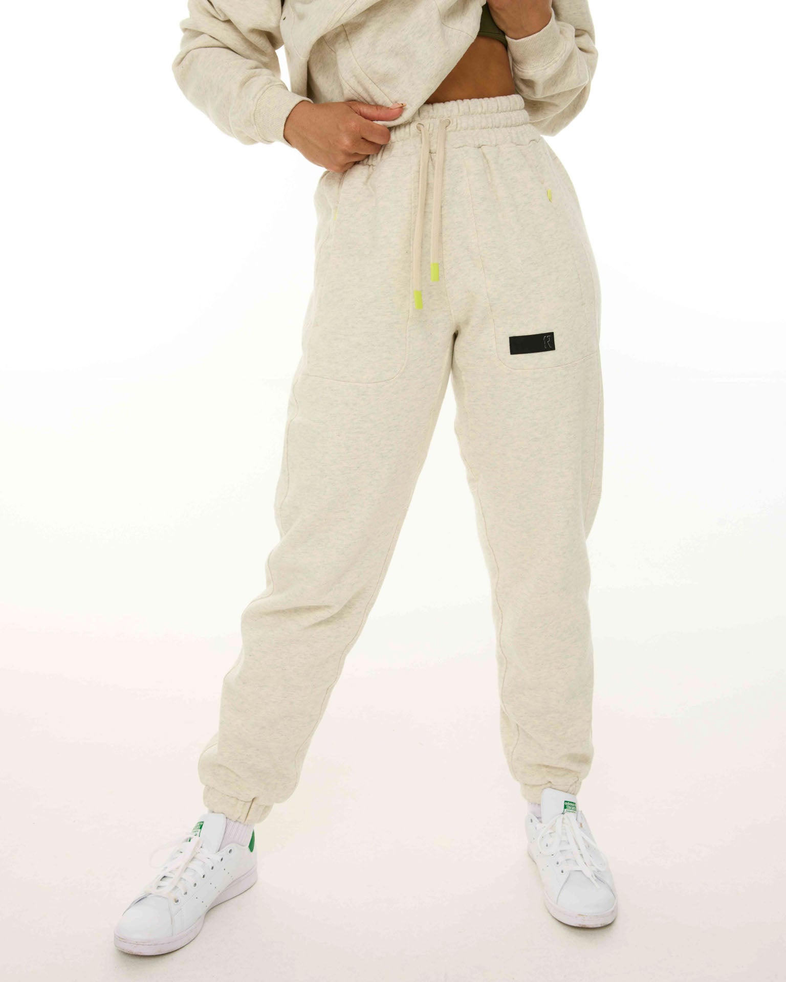 1R TECH LEISURE JOGGER