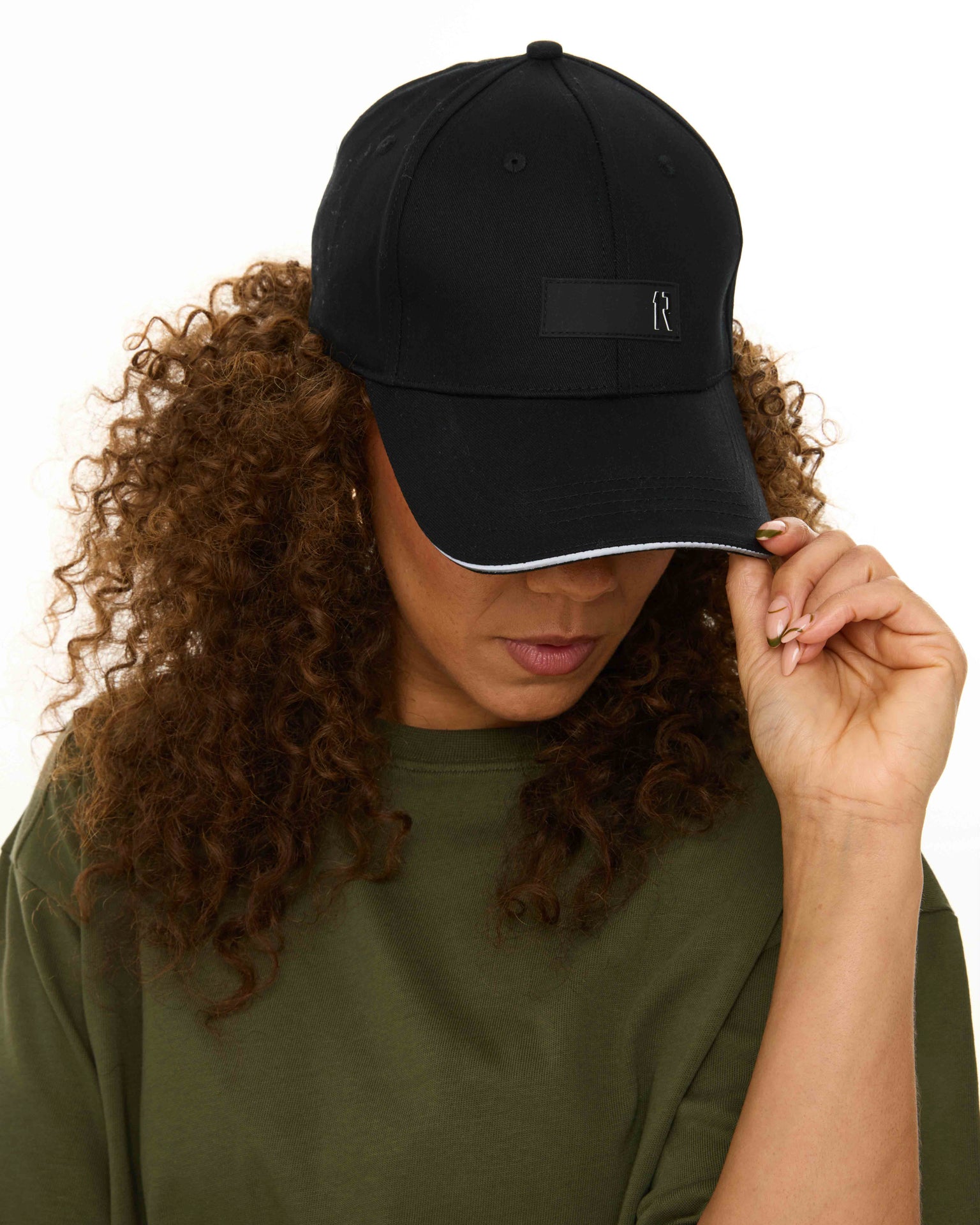 1R TECH LEISURE CAP