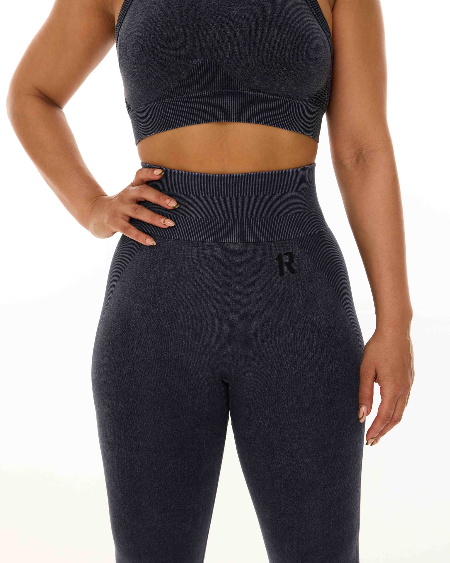 1R SEAMLESS LEGGING