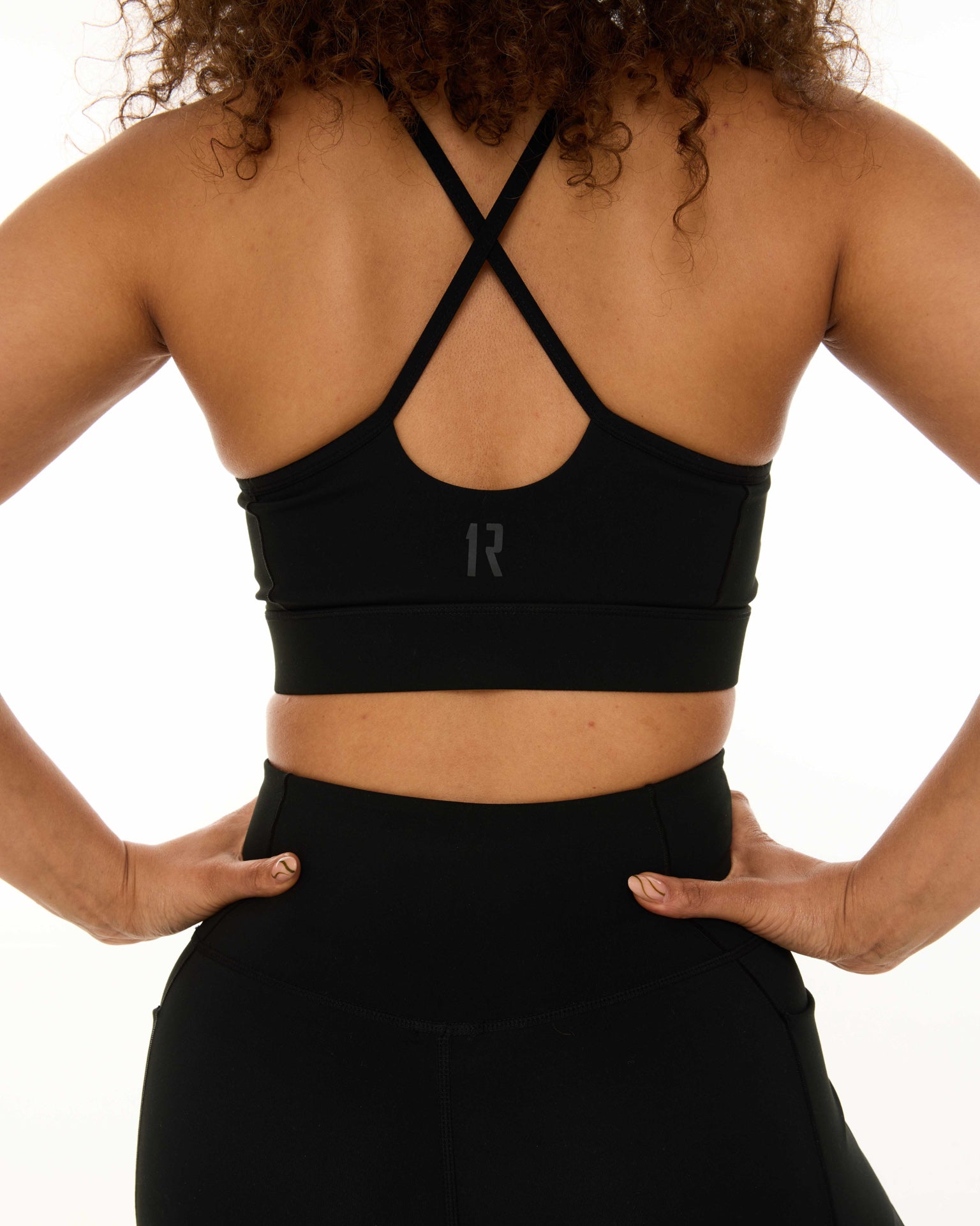 1R TECH PRO BRALETTE