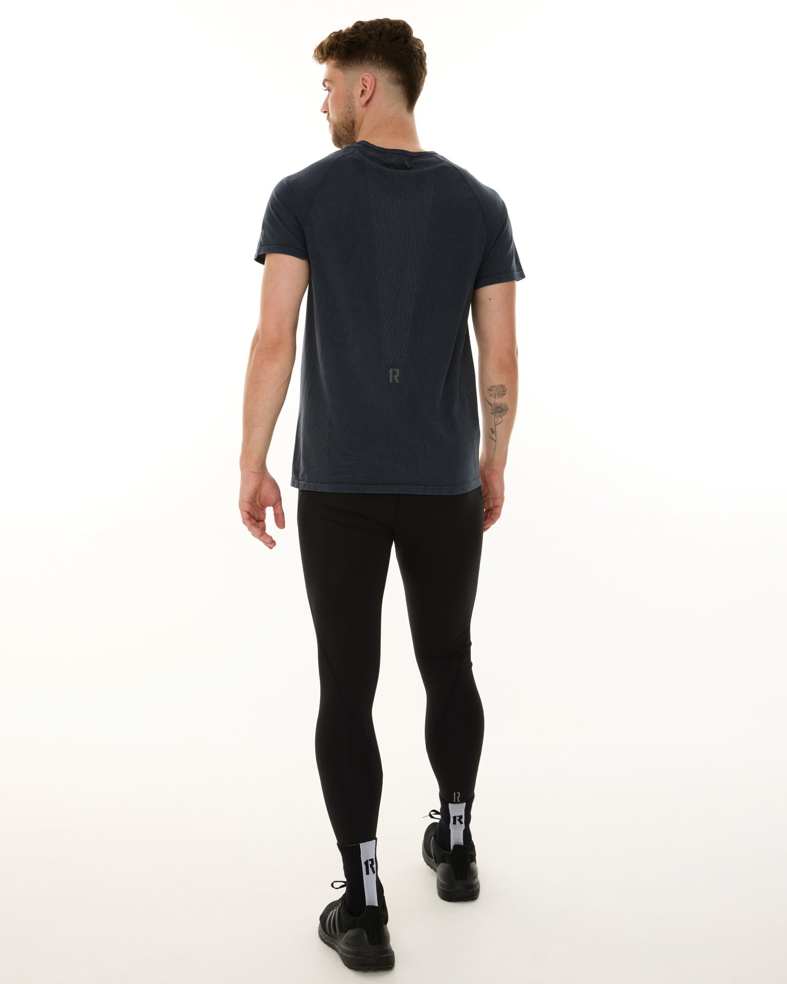 1R SEAMLESS SHORT SLEEVE T-SHIRT